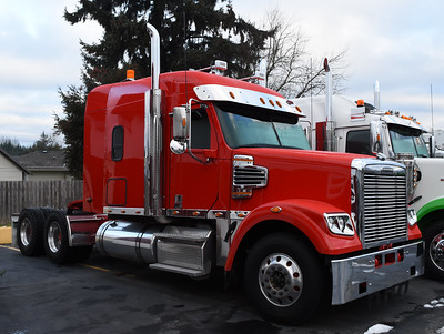 Freightliner title loans